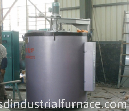  Carburizing Furnace Heat Treatment Furnace of Pit Furnace 